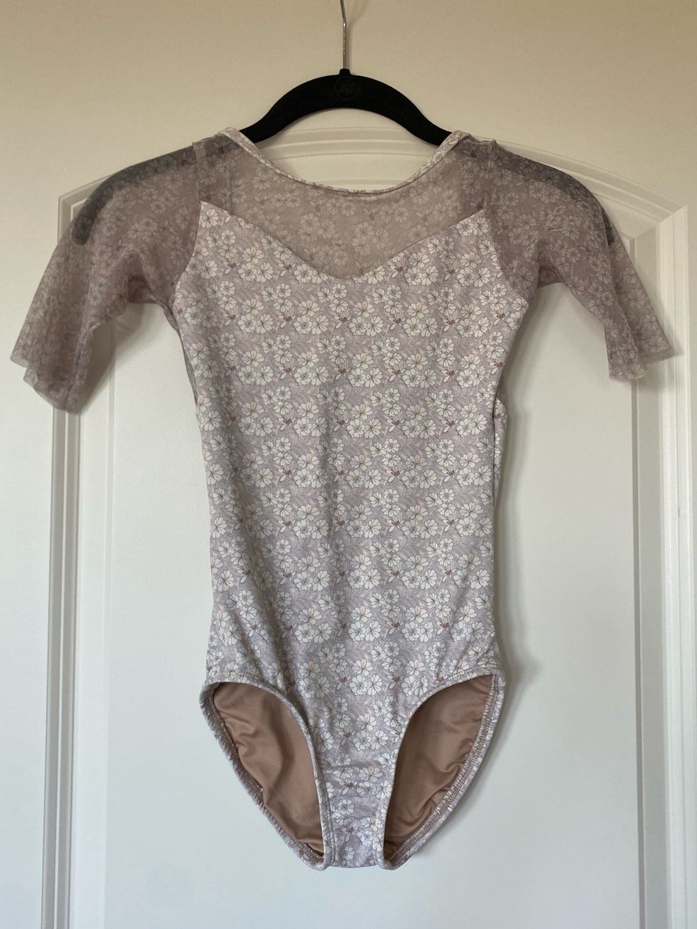 Baltogs LC Floral Leo